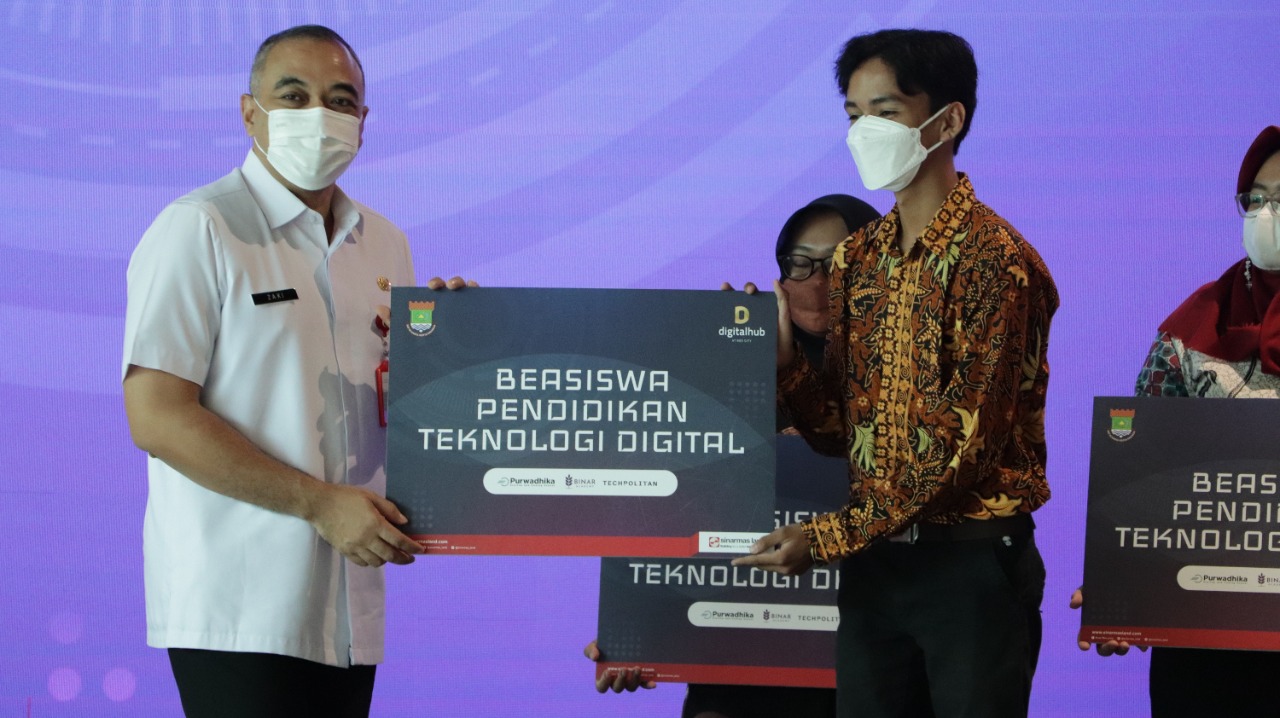 Dukung Teknologi Digital Sinar Mas Land Beri Beasiswa Coding BSD City